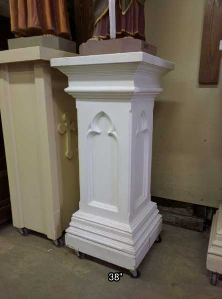 Used-Pedestal-for-Statues-28