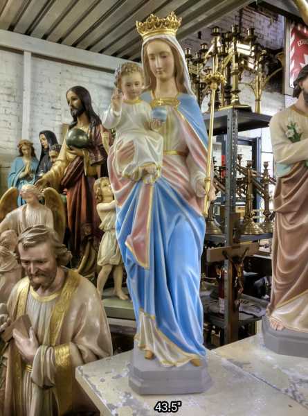 Mary-Queen-of-Heaven-with-Child-Jesus-3